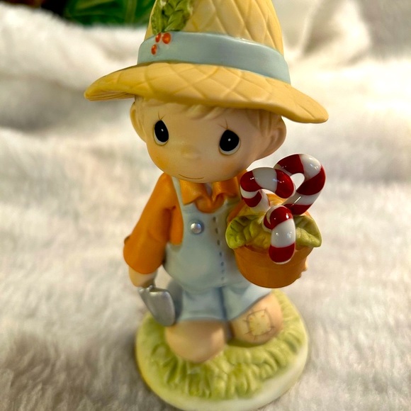 Precious Moments in Box Raisin Cane on the Holidays Figurine - Picture 1 of 8